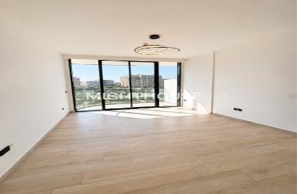 Apartment - Studio - 1 Bathroom for sale in Oxford Gardens - Arjan - Dubai