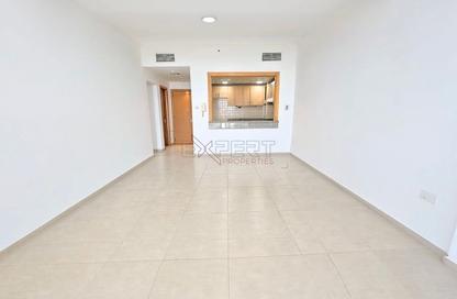 Apartment - 1 - 2 for rent in Ruby Residence - Dubai Silicon Oasis - Dubai