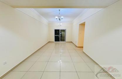 Apartment - 2 Bedrooms - 2 Bathrooms for rent in Muwailih Building - Muwaileh - Sharjah