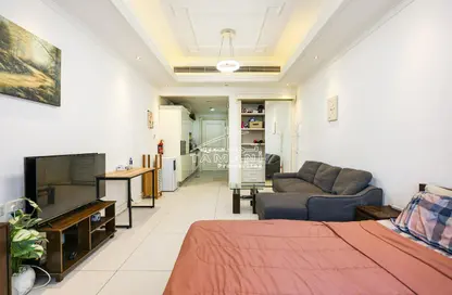 Apartment - Studio - 1 Bathroom for rent in Vincitore Palacio - Arjan - Dubai