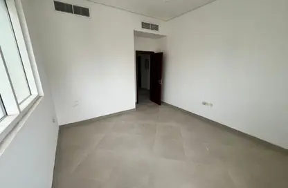 Apartment - 1 Bedroom - 1 Bathroom for rent in Al Qulaya'ah - Al Sharq - Sharjah