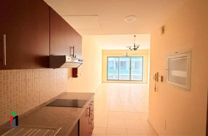 Apartment - Studio - 1 for rent in Desert Sun - Dubai Land Residence Complex - Dubai