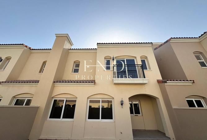 54407479 - Property Image 2