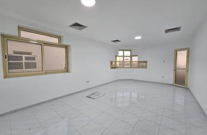 Villa - 3 - 5 for rent in Al Manara - Dubai