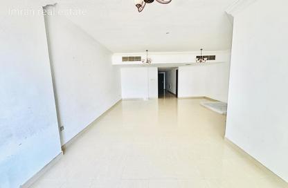 Apartment - 2 Bedrooms - 3 Bathrooms for rent in New Al Taawun Road - Al Taawun - Sharjah