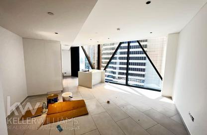 Apartment - 1 Bedroom - 2 Bathrooms for rent in Marquise Square Tower - Business Bay - Dubai