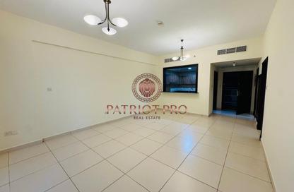 Apartment - 1 Bedroom - 2 Bathrooms for rent in Tower 7 Apartments - Barsha Heights (Tecom) - Dubai