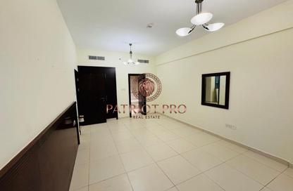 Apartment - 1 Bedroom - 2 Bathrooms for rent in Tower 7 Apartments - Barsha Heights (Tecom) - Dubai