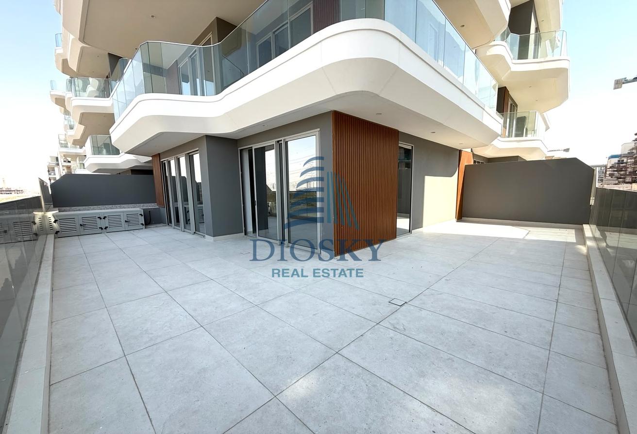 Brand New | With Private Pool | 4BHK Duplex photo 16