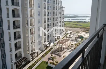 شقة - غرفة نوم - 2 حمامات للايجار في ريزيدينس إي - ياس جولف كليكشن - جزيرة ياس - أبوظبي