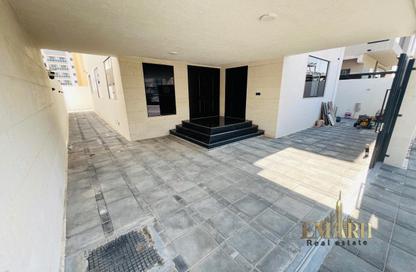 Villa - 5 Bedrooms - 7 Bathrooms for sale in Al Yasmeen 1 - Al Yasmeen - Ajman