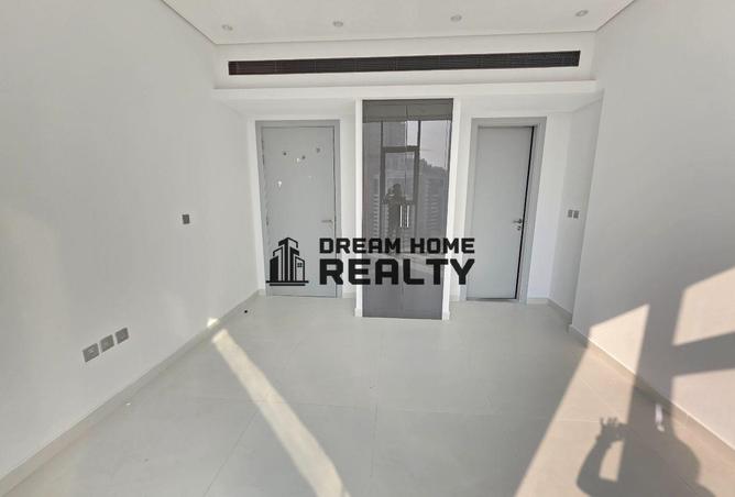 118152504 - Property Image 2