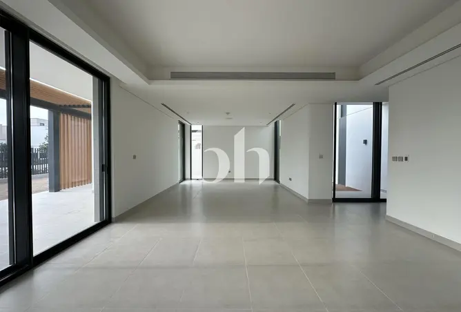 107285398 - Property Image 3