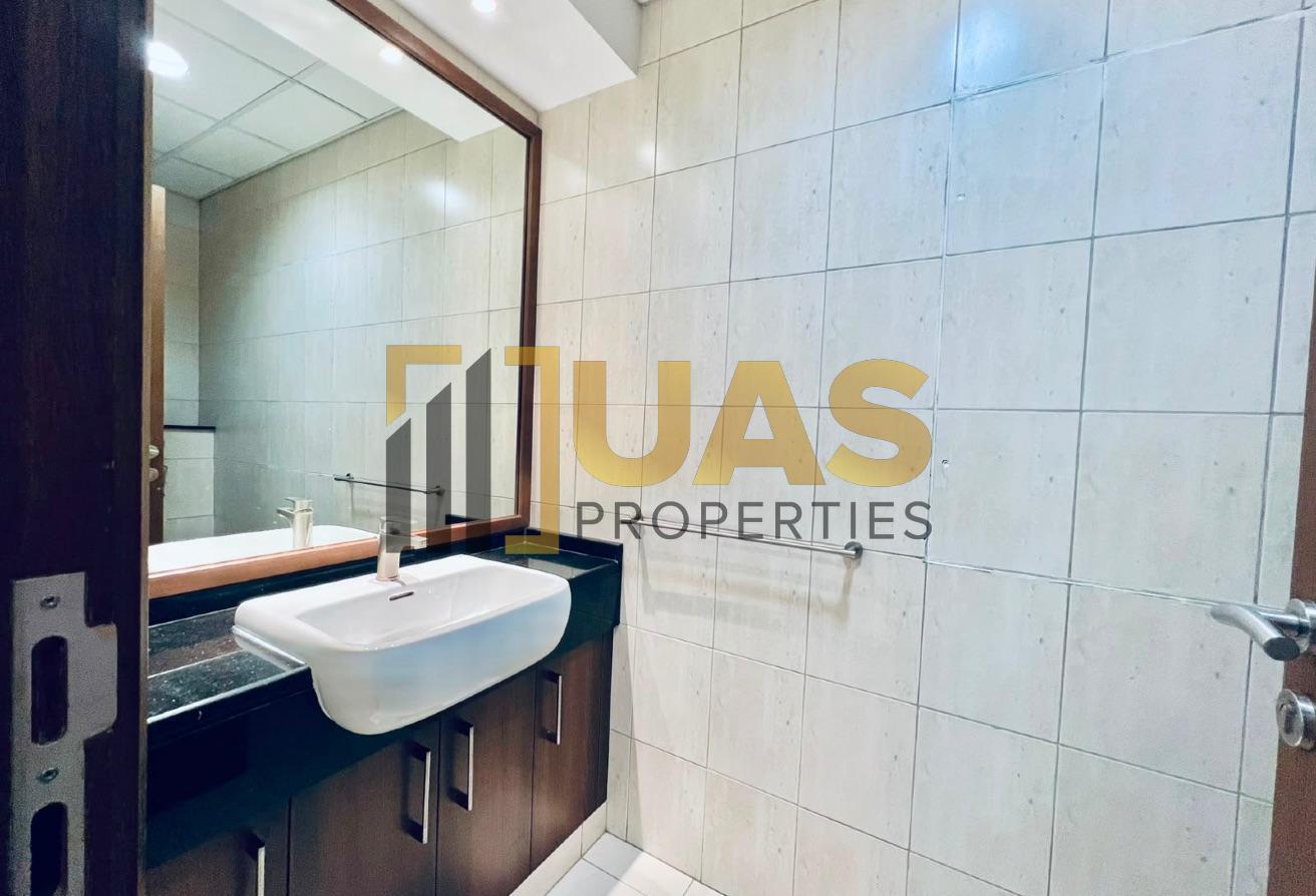 Spacious 3Bhk / Prime Location/ Ready to Move photo 26
