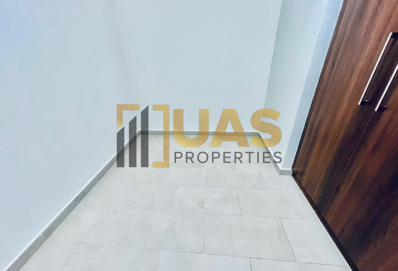 Spacious 3Bhk / Prime Location/ Ready to Move photo 19