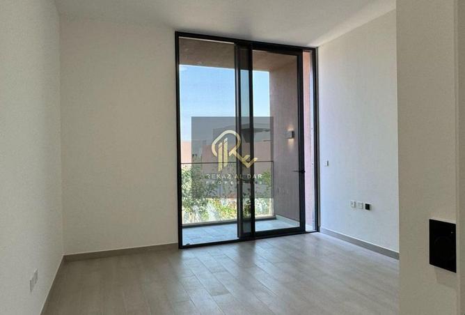 99121190 - Property Image 2