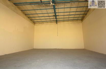 Warehouse - Studio - 1 Bathroom for rent in Umm Dir - Umm Al Quwain