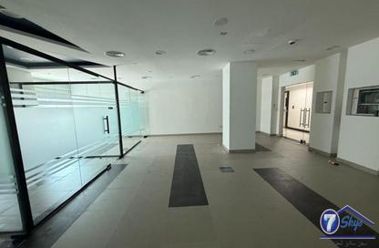 Office Space - Studio - 1 Bathroom for rent in Iris Bay - Business Bay - Dubai