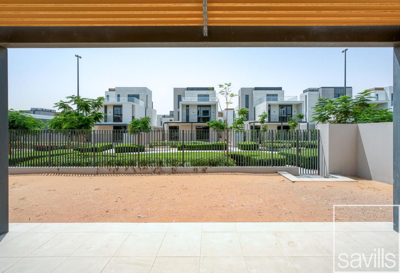 Fully Furnished | Exclusive | Best Price photo 12