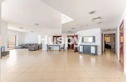 Apartment - 2 Bedrooms - 4 Bathrooms for sale in Shams 4 - Shams - Jumeirah Beach Residence - Dubai