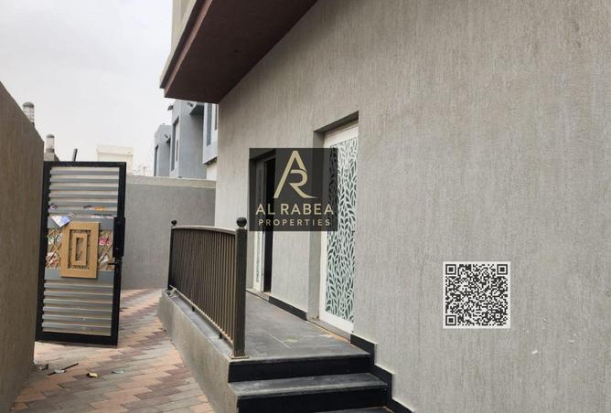 73118217 - Property Image 2