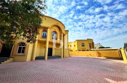 فيلا - 5 غرف نوم - 6 حمامات للايجار في البرشاء جنوب 2 - جنوب البرشاء - البرشاء - دبي