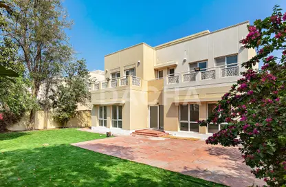 Villa - 5 Bedrooms - 5 Bathrooms for rent in Meadows 4 - Meadows - Dubai