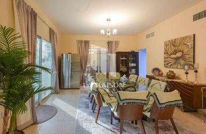 Villa - 4 Bedrooms - 6 Bathrooms for rent in Seashore - Rabdan - Abu Dhabi