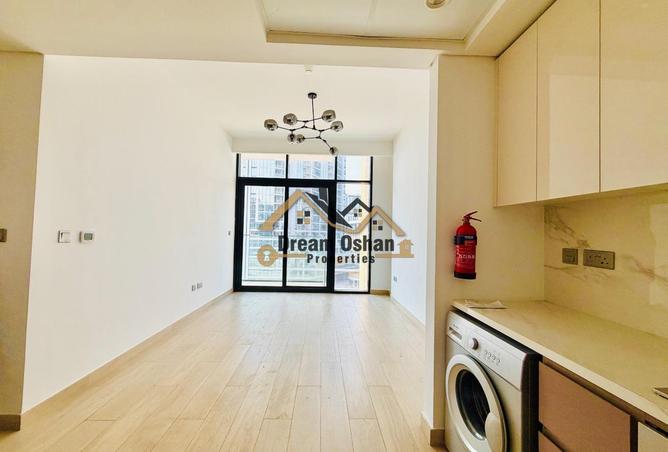 128352443 - Property Main Image