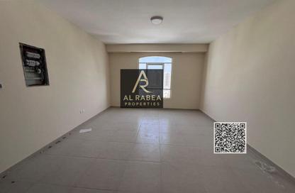 Apartment - 2 Bedrooms - 3 Bathrooms for rent in Corniche Tower - Ajman Corniche Road - Ajman