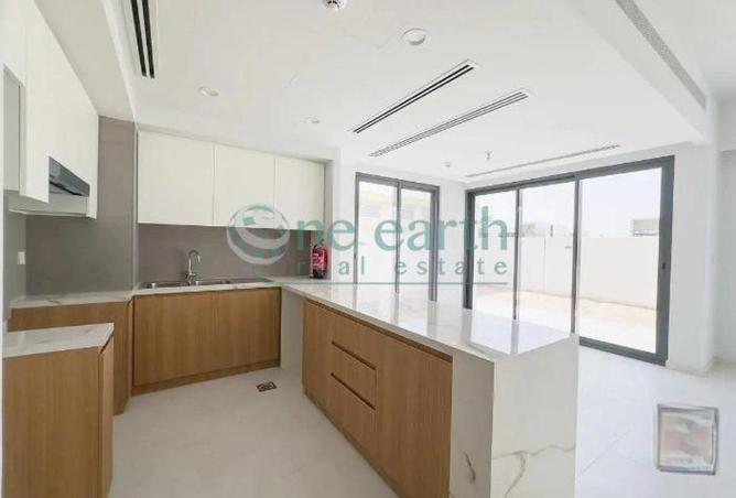 82793211 - Property Image 2