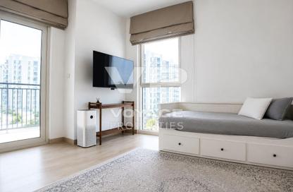 Apartment - Studio - 1 Bathroom for rent in Waters Edge - Yas Island - Abu Dhabi