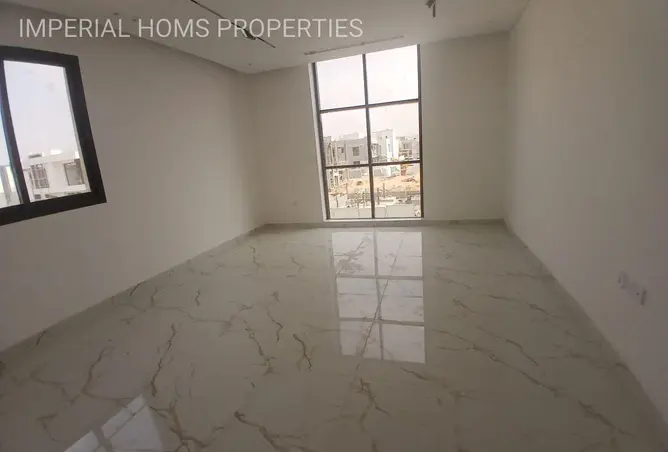 16310210 - Property Image 3