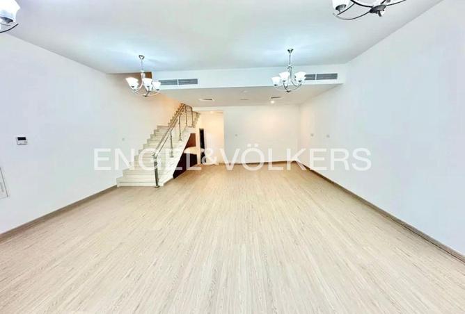 76170473 - Property Image 3