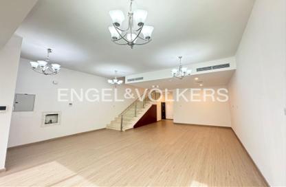 Townhouse - 3 Bedrooms - 3 Bathrooms for rent in Autumn 1 - Autumn - Seasons Community - District 15 - Jumeirah Village Circle - Dubai