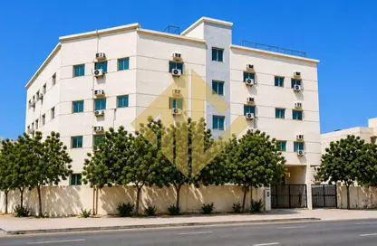 Whole Building - Studio - 7+ Bathrooms for rent in Al Muhaisnah 2 - Al Muhaisnah - Dubai