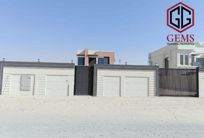 122475411 - Property Image 3