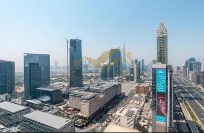 Apartment - 2 Bedrooms - 3 Bathrooms for rent in Maze Tower - Sheikh Zayed Road - Dubai