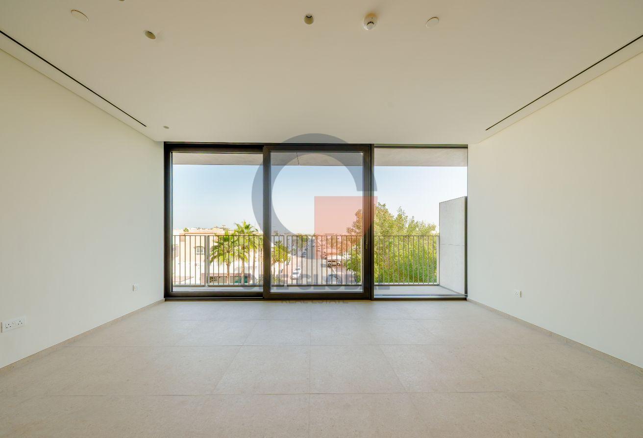 Brand New | Spacious Layout | Prime Location photo 4