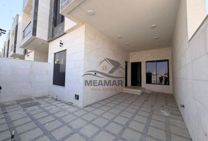 142823017 - Property Image 2