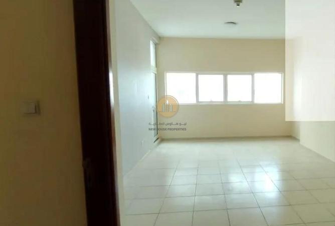 76964669 - Property Image 3