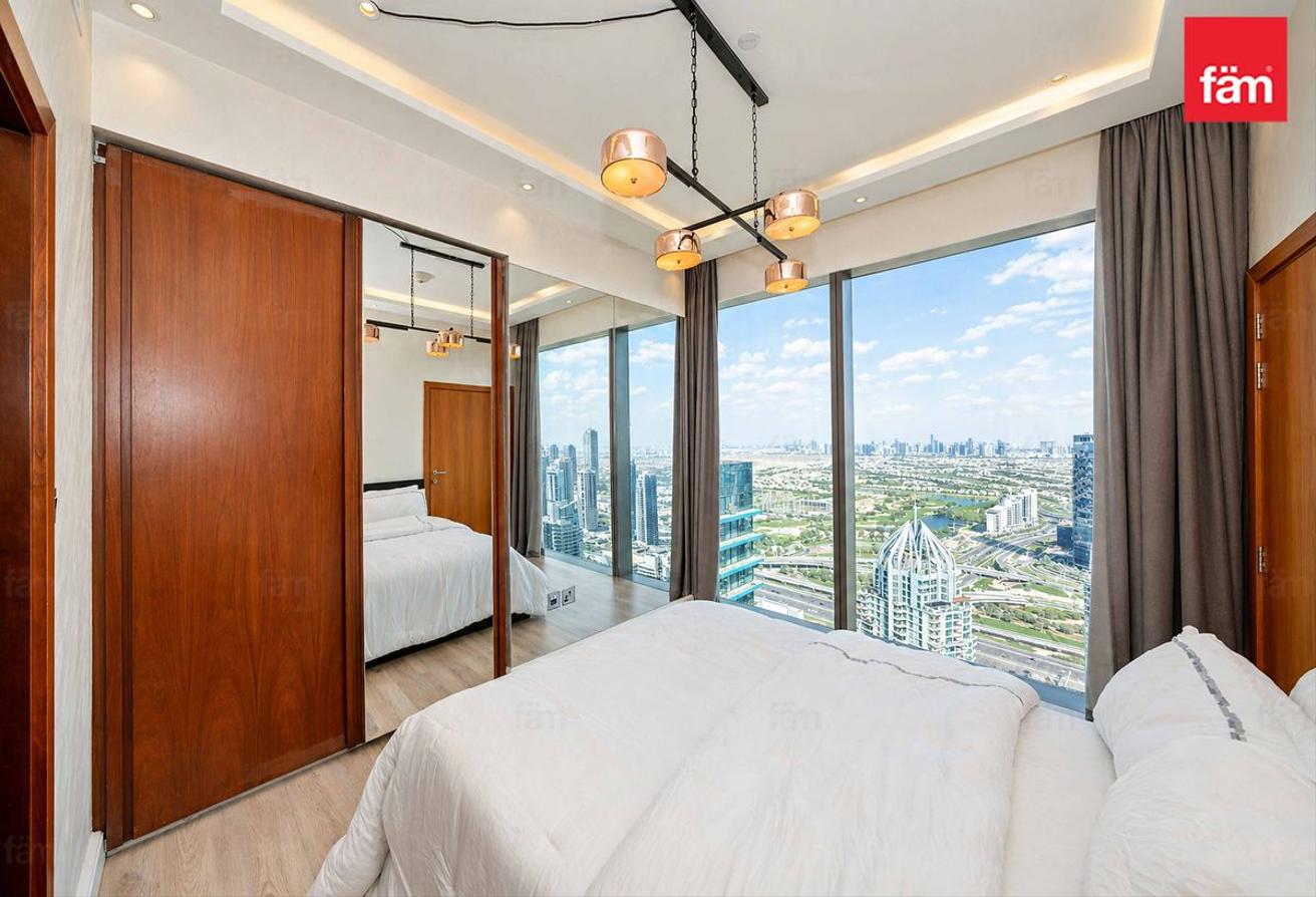 3BR+Maid | TopFloor Feel | Marina Skyline View photo 17