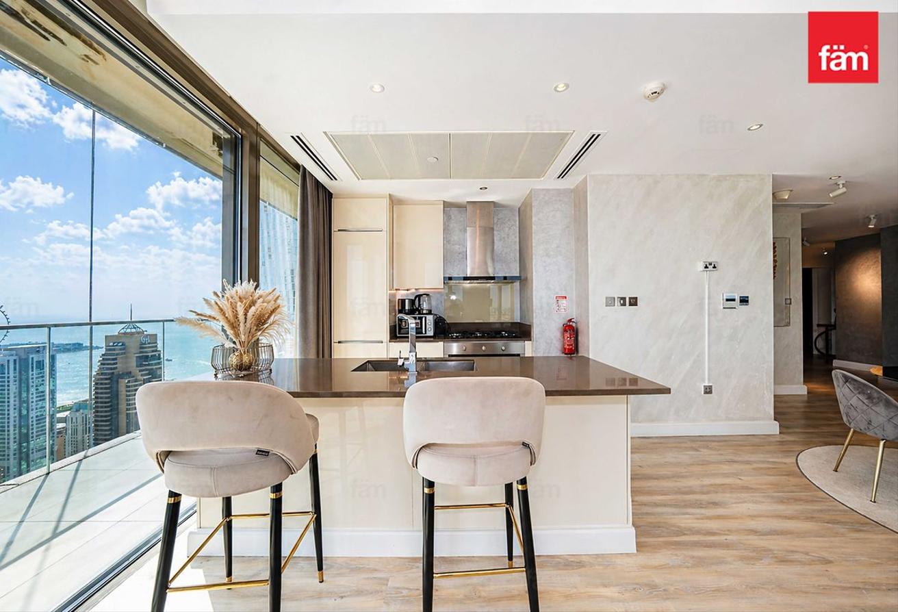 3BR+Maid | TopFloor Feel | Marina Skyline View photo 8