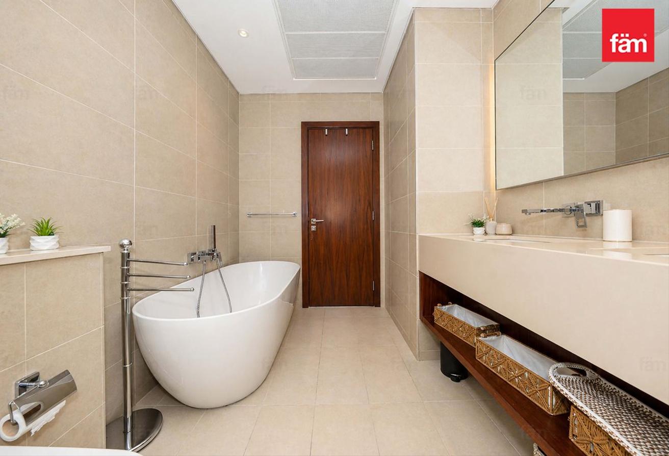 3BR+Maid | TopFloor Feel | Marina Skyline View photo 21