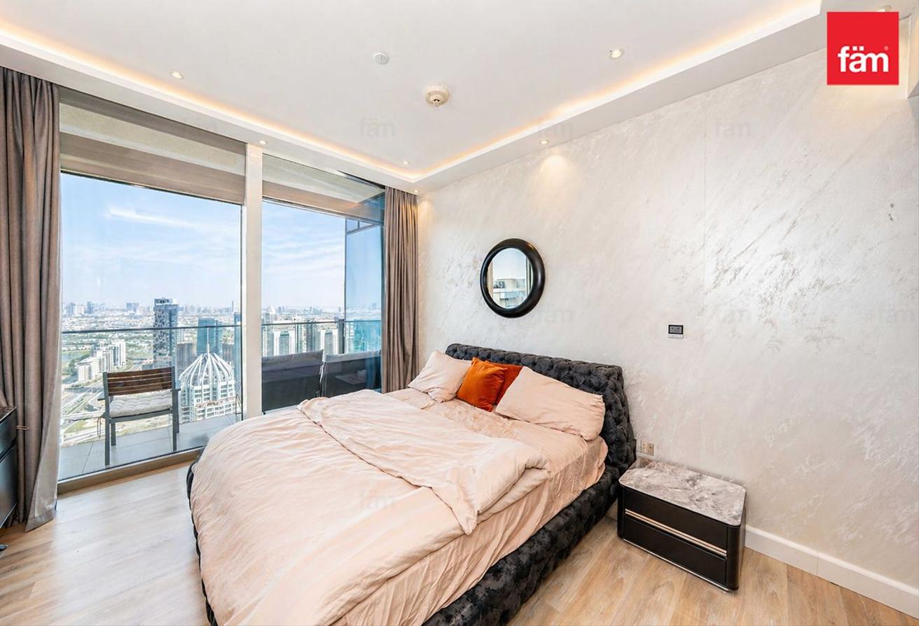 3BR+Maid | TopFloor Feel | Marina Skyline View photo 13
