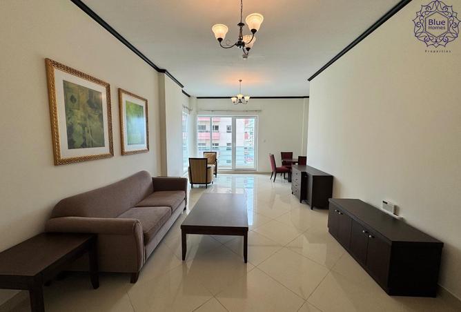 70670845 - Property Image 2