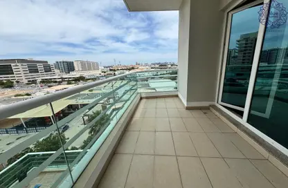 Apartment - 1 Bedroom - 2 Bathrooms for rent in Emerald Oud Metha - Oud Metha - Bur Dubai - Dubai