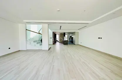 فيلا - 4 غرف نوم - 5 حمامات للايجار في رويال بارك ساوث - منطقة 11 - قرية جميرا الدائرية - دبي