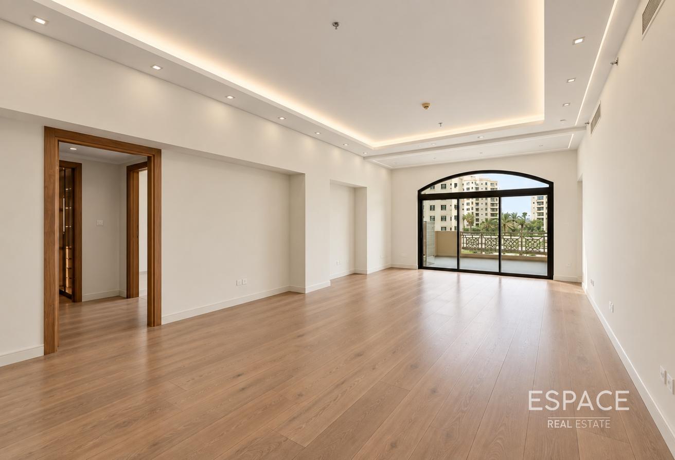 Fully Upgraded | Extended Terrace | Park View photo 2