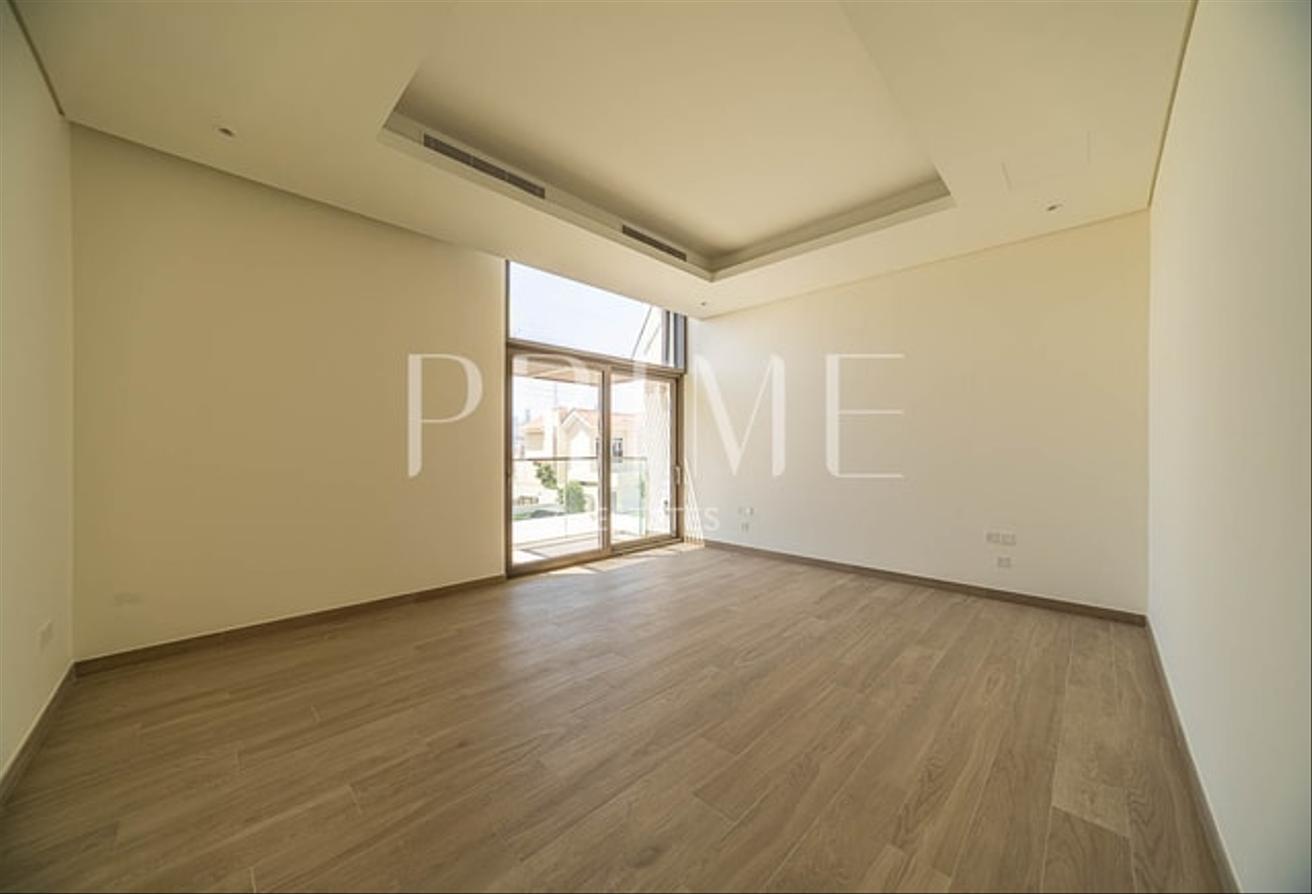 Contemporary 6BR Villa | Prime Luxury Living photo 20